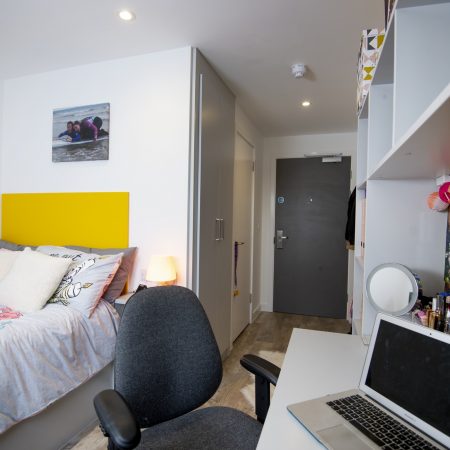 Develop and Operate – Direct-Let Student Living